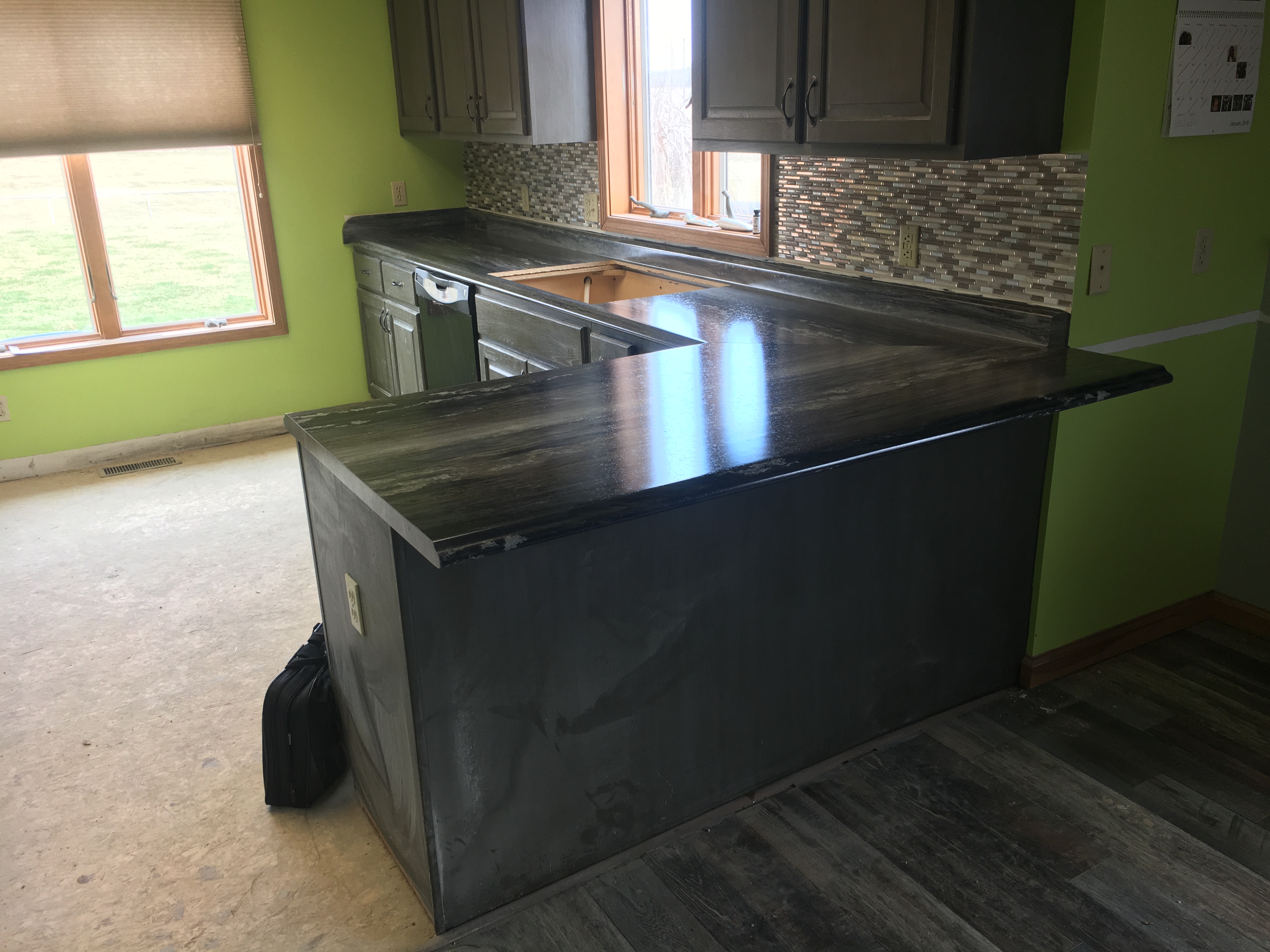 Laminate Installation – Nau Construction, Inc